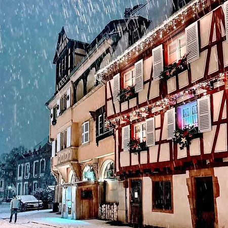 Lägenhet Le Cocon Des Reves Neuf Avec Terrasse Et Parking